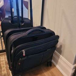Samsonite Carry-on 