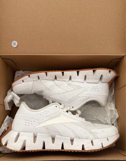 Reebok size 8