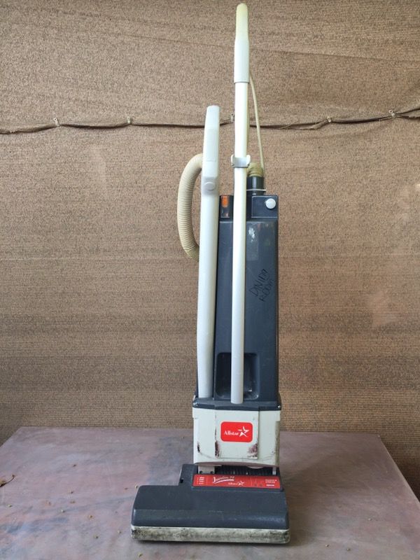 Vaccum commercial