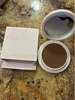 Kylie cosmetics foundation powder 9C