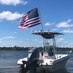 Glass Stream Center Console Boat 