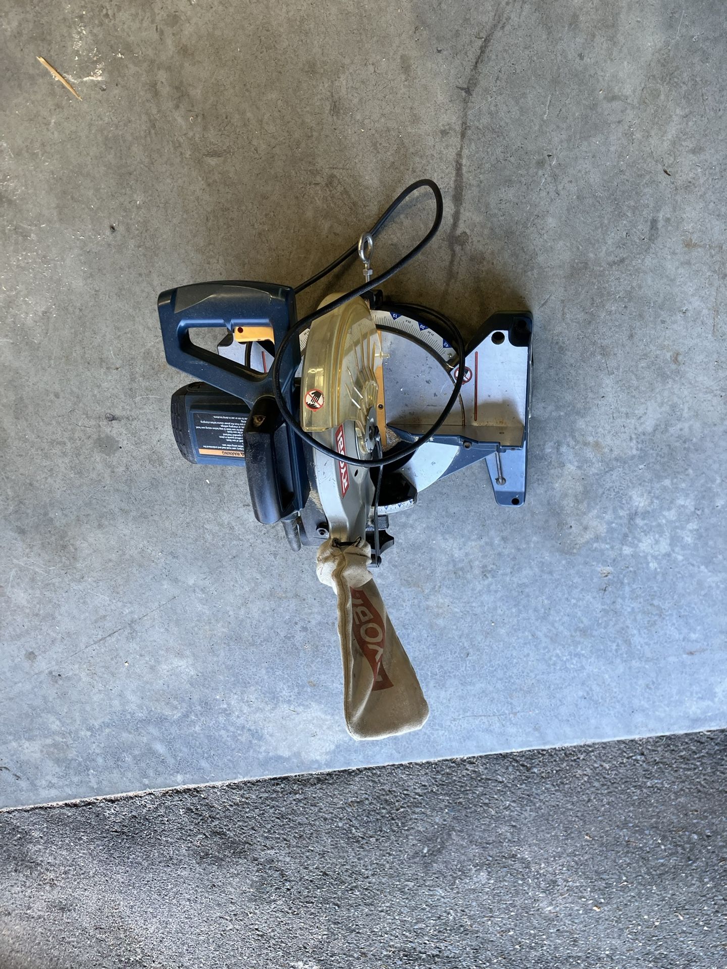 Ryobi 10 Inch Compound Mutter Saw