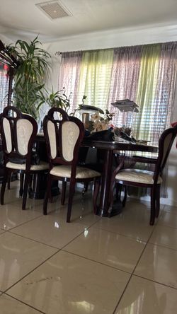 Comedor de 6 sillas