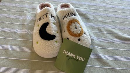 Taylor Swift slippers brand new never been worn
