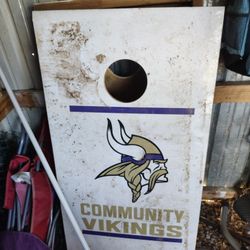 Cornhole Tables And Bags 
