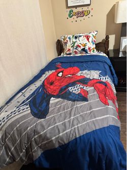 Kids bed