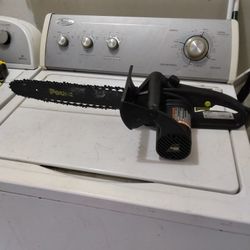 Very Nice Works Excellent Cooling 1.5 Horse Electric Chainsaw