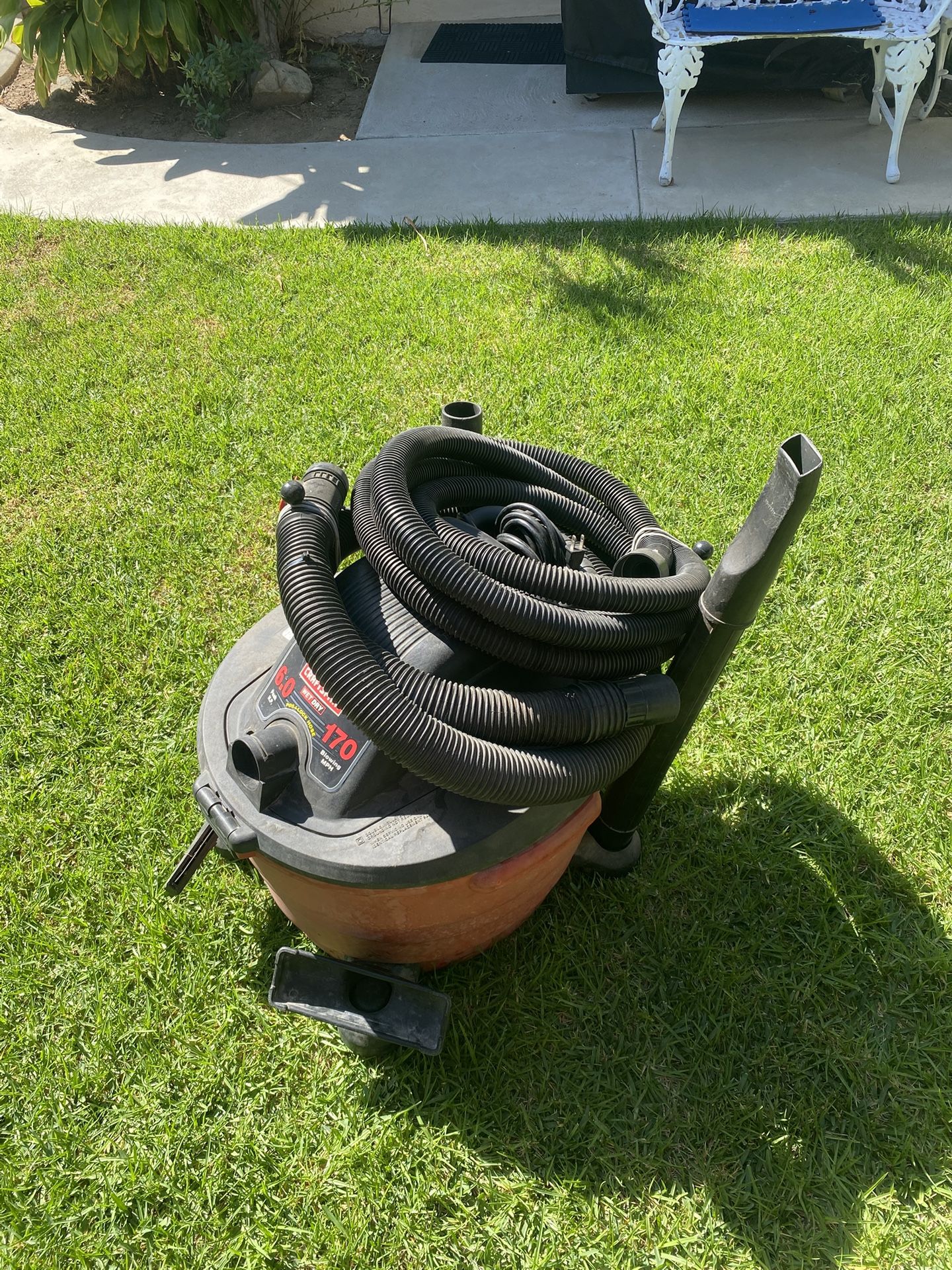 Craftsman 16 Gal. Wet/Dry Vac. W/ All Hoses & Attachments