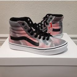Vans Multiple Sizes Read Entire Description