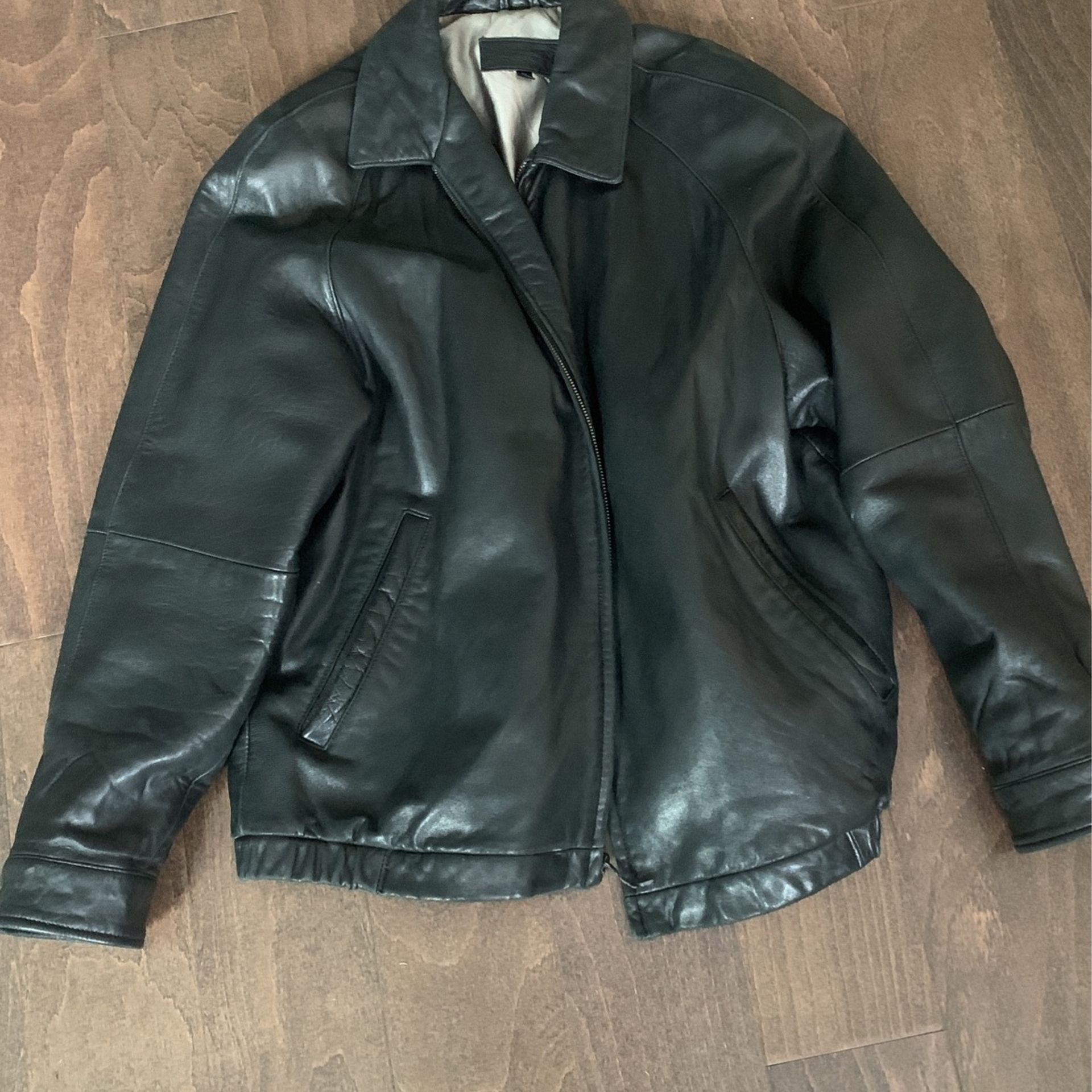 Men’s Leather Jacket Size M