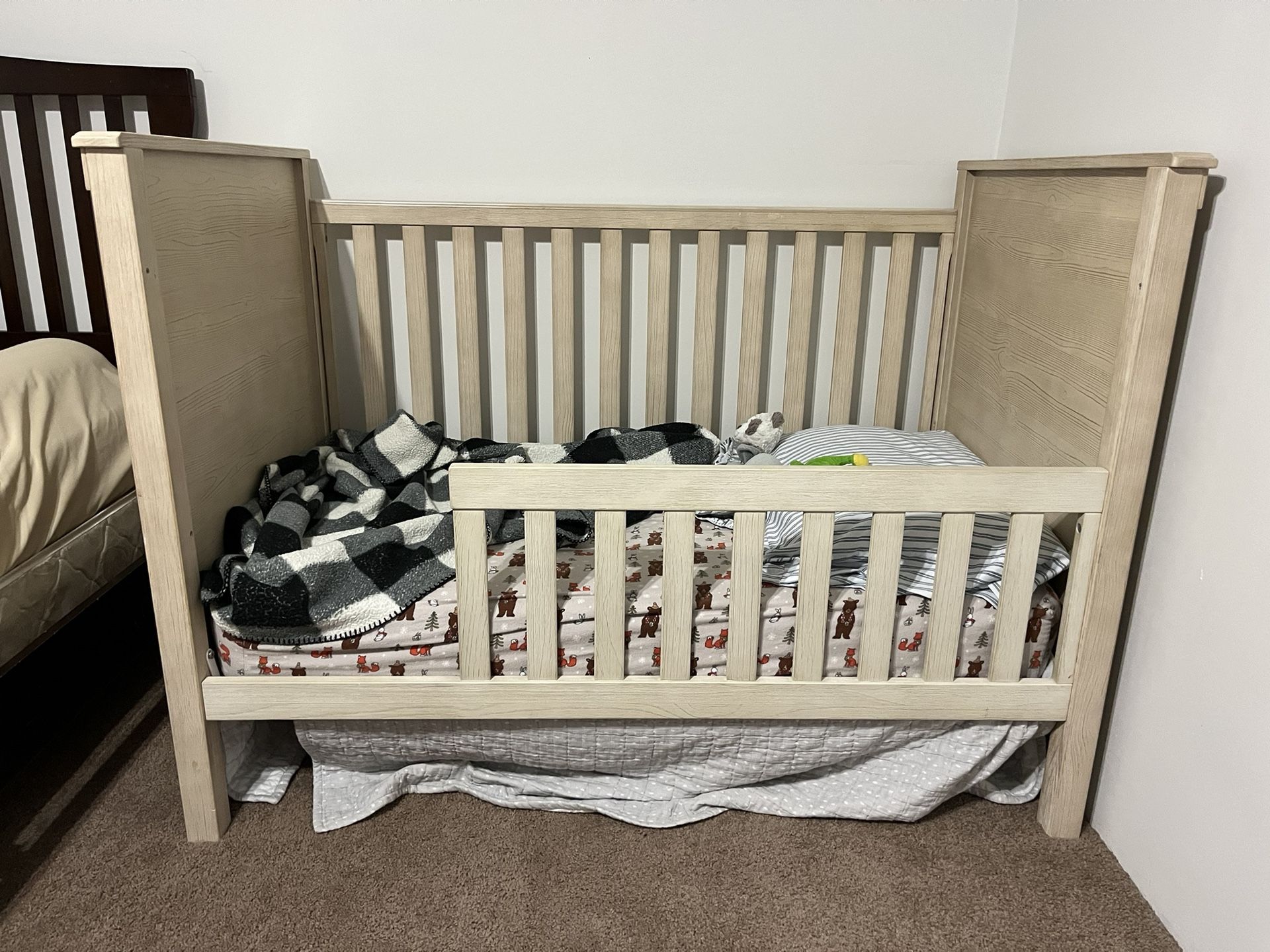 Pottery Barn Convertible Crib & Mattress