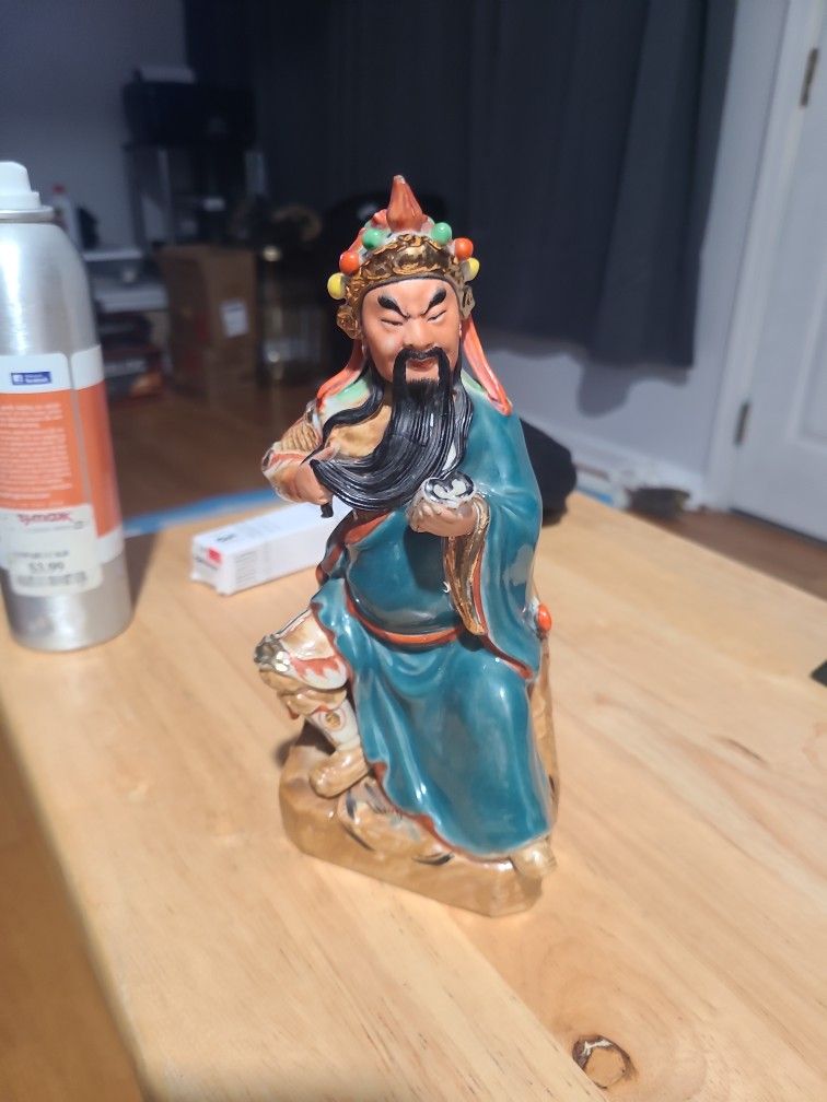 Guan Yu, Guan Gong Vintage Porcelain Figurine