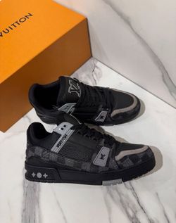 LV trainer shoe