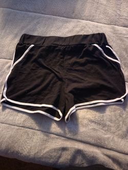 Women's/Junior's Shorts - S