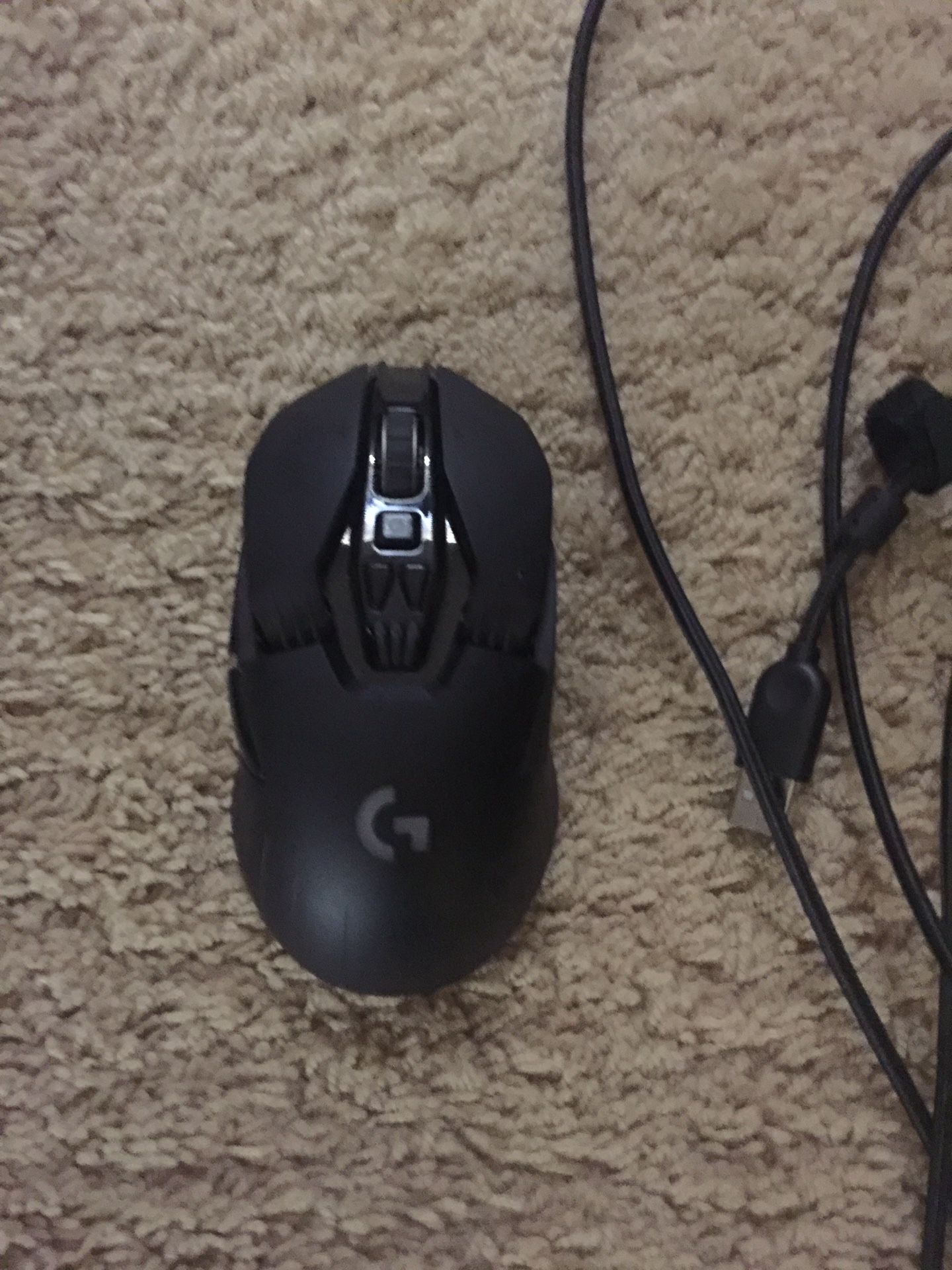 Logitech G903 LIGHTSPEED Wireless Gaming Mouse