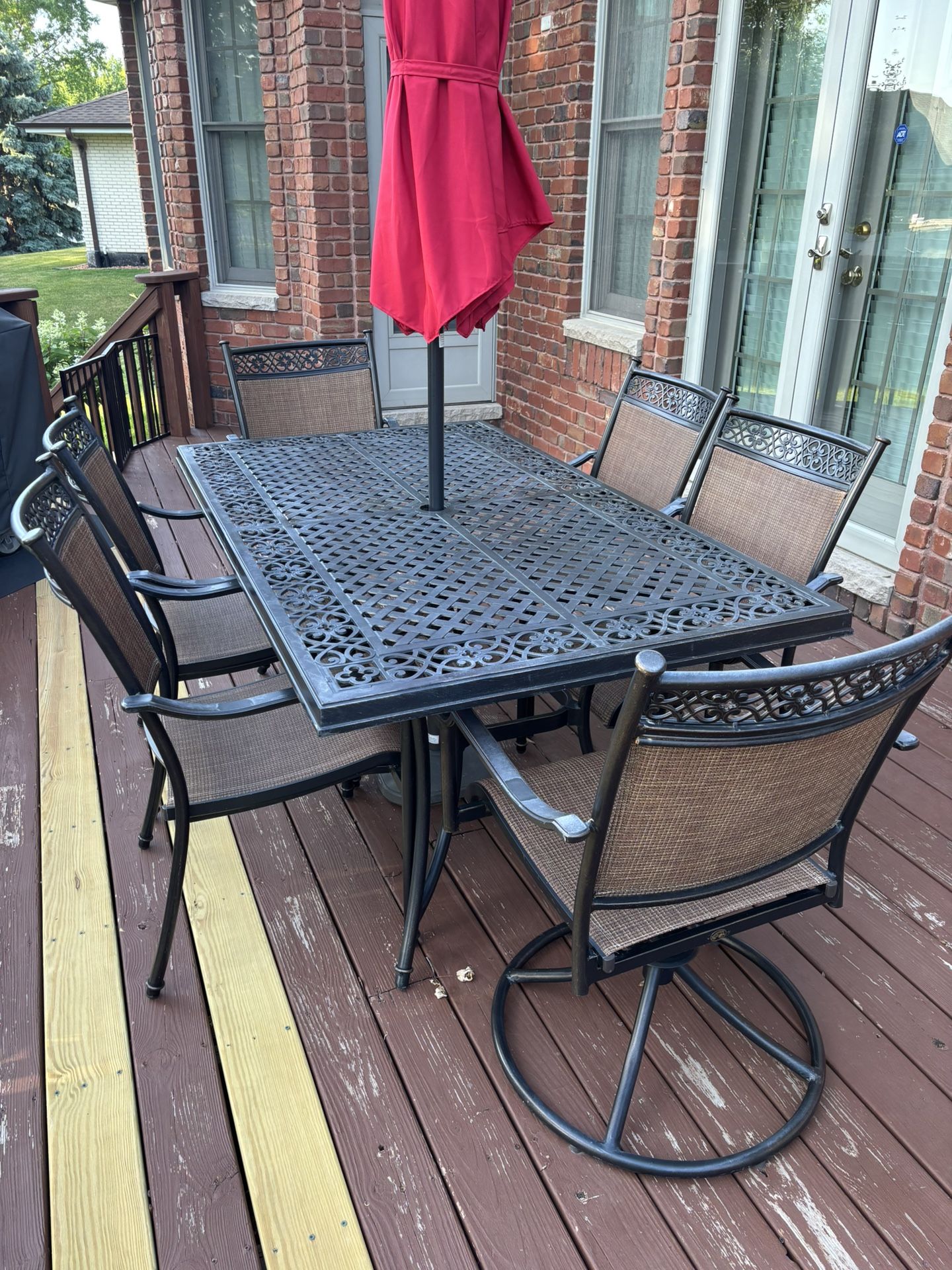 Hampton Bay Niles Park Outdoor Dining Set