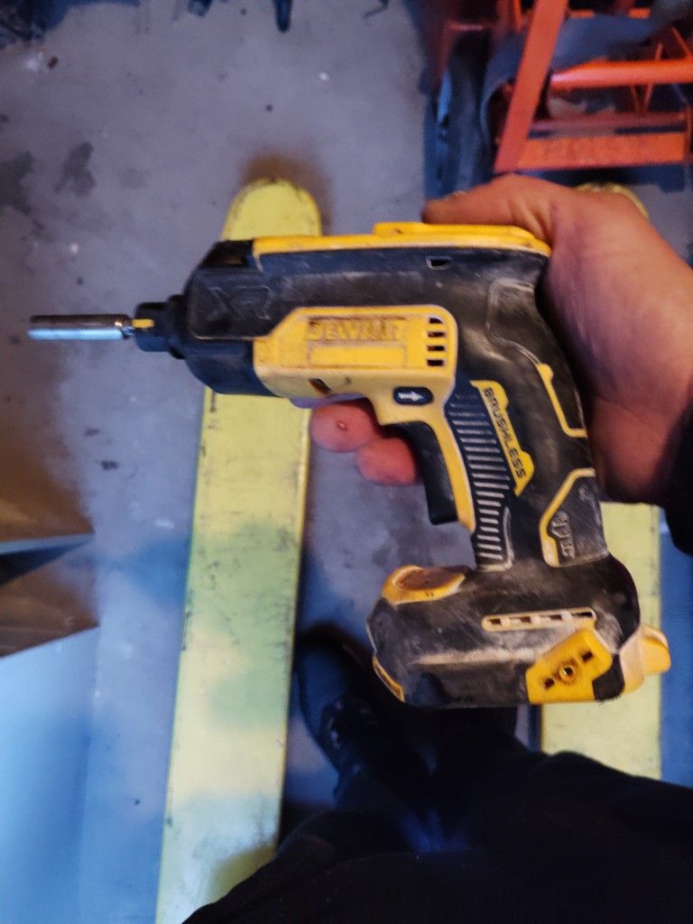 Screw Gun DeWalt