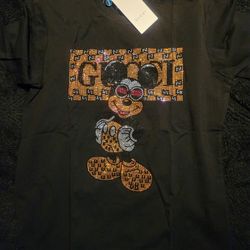 G.u.c.c.i Designer Shirt 👕    Size LARGE