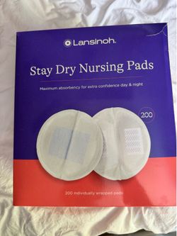 Lansinoh stay dry disposable nursing pads 200 count