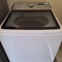 Samsung 5.4 cubic feet washer