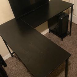 L shape gaming desk for sell 
