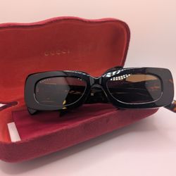 GUCCI SUNGLASSES 