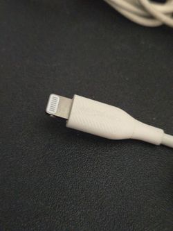 Apple Lighting Cable