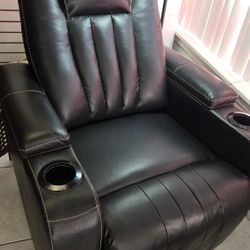 Recliner 