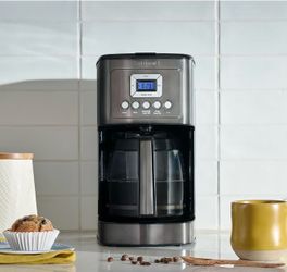 Like new Cuisinart 14-Cup Coffee Maker, Programmable PerfecTemp Glass Carafe Coffee Machine with 1-4 Cup Setting
