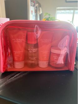 Victoria’s Secret set