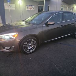 2015 KIA Cadenza