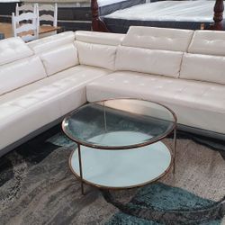 sectional leather in great condition same-day pick up and delivery available 🚚🚚