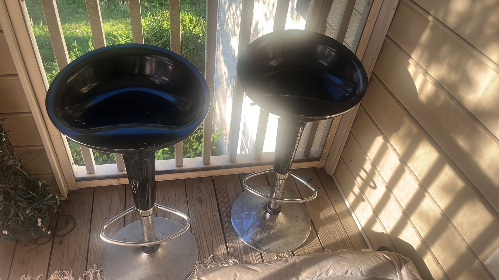 Bar Stools Will Deliver