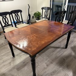 Free Dining Table