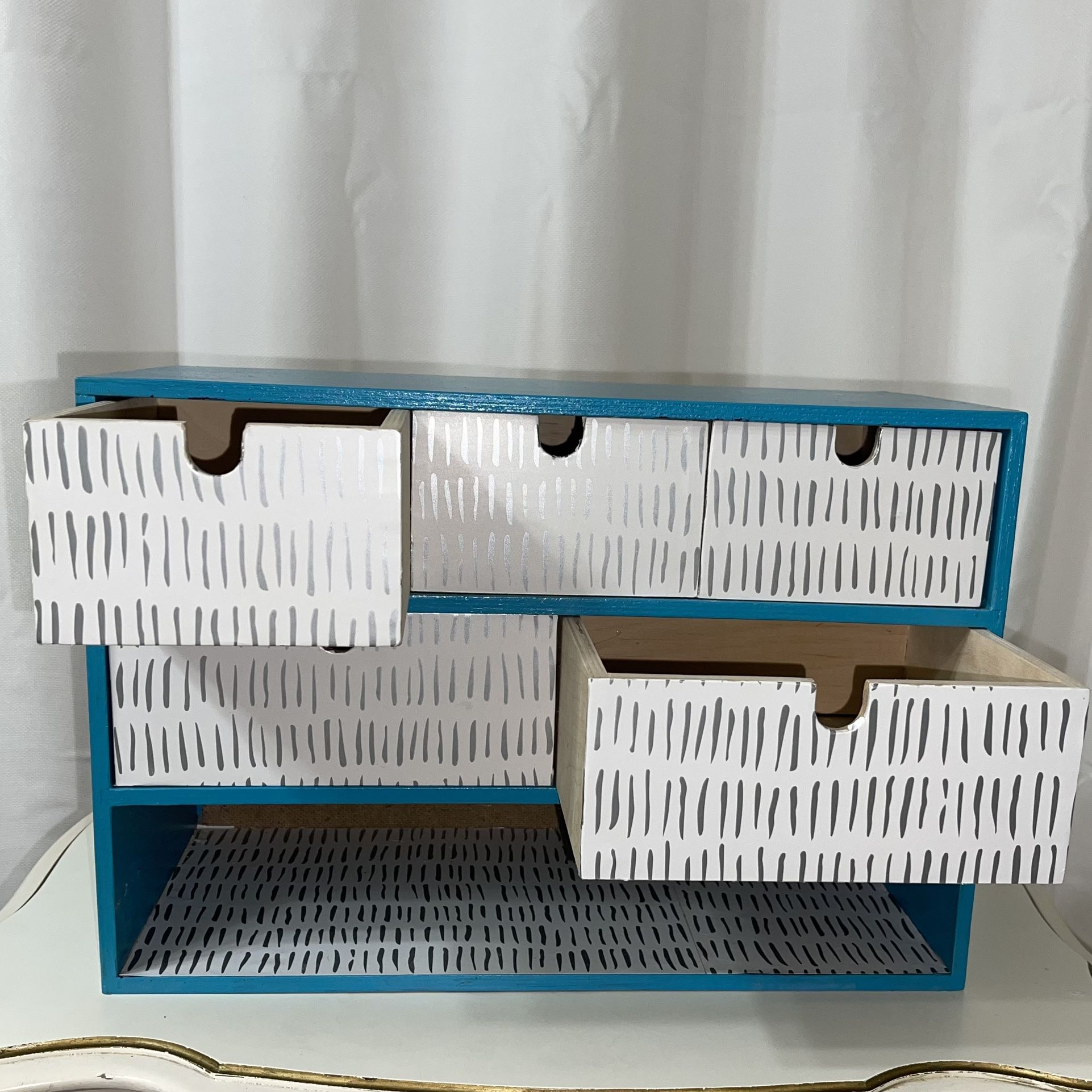 Refurbished Table Top Organizer