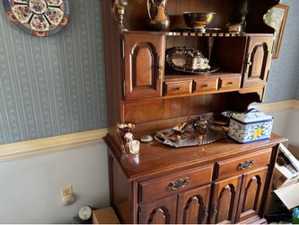 China cabinet