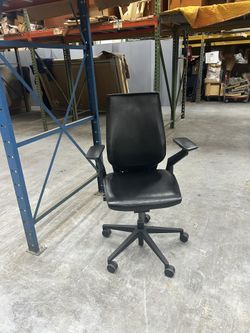 Steelcase Gesture