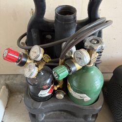 ESAB Portable Tote With Tanks Included