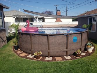 Coleman 18 inch round swimming pool 🏊‍♀️
