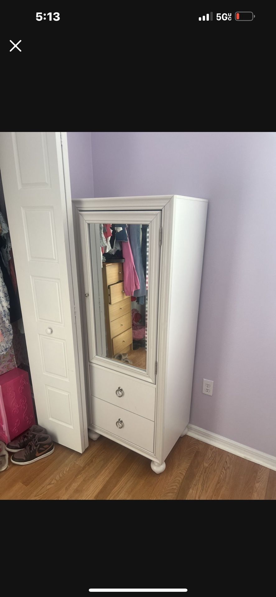 White Cabinet With Mirror