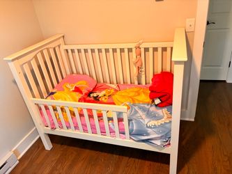 Crib - pottery barn