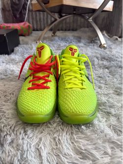 Kobe 6 Protro “Grinch”