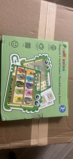 FunMission Magnetic Color & Number Maze Drawing Board