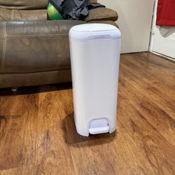 Diaper Genie 
