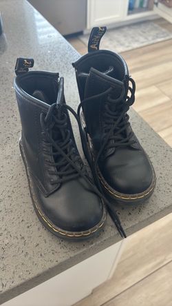 Size 10 little girl boots