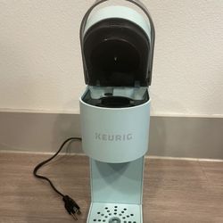 Keurig K-Mini Single Serve K-Cup Pod Coffee Maker