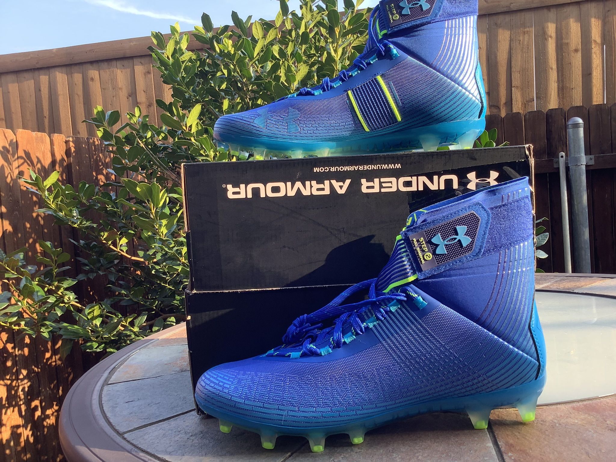 NEW MEN’S UNDER ARMOUR UA HIGHLIGHT MC BLUE PREMIUM FOOTBALL 🏈 CLEATS Sz 11.5