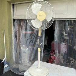 Pelonis Standing Fan Adjustable 
