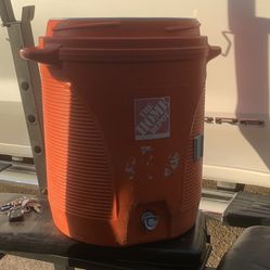 Igloo Water Cooler 