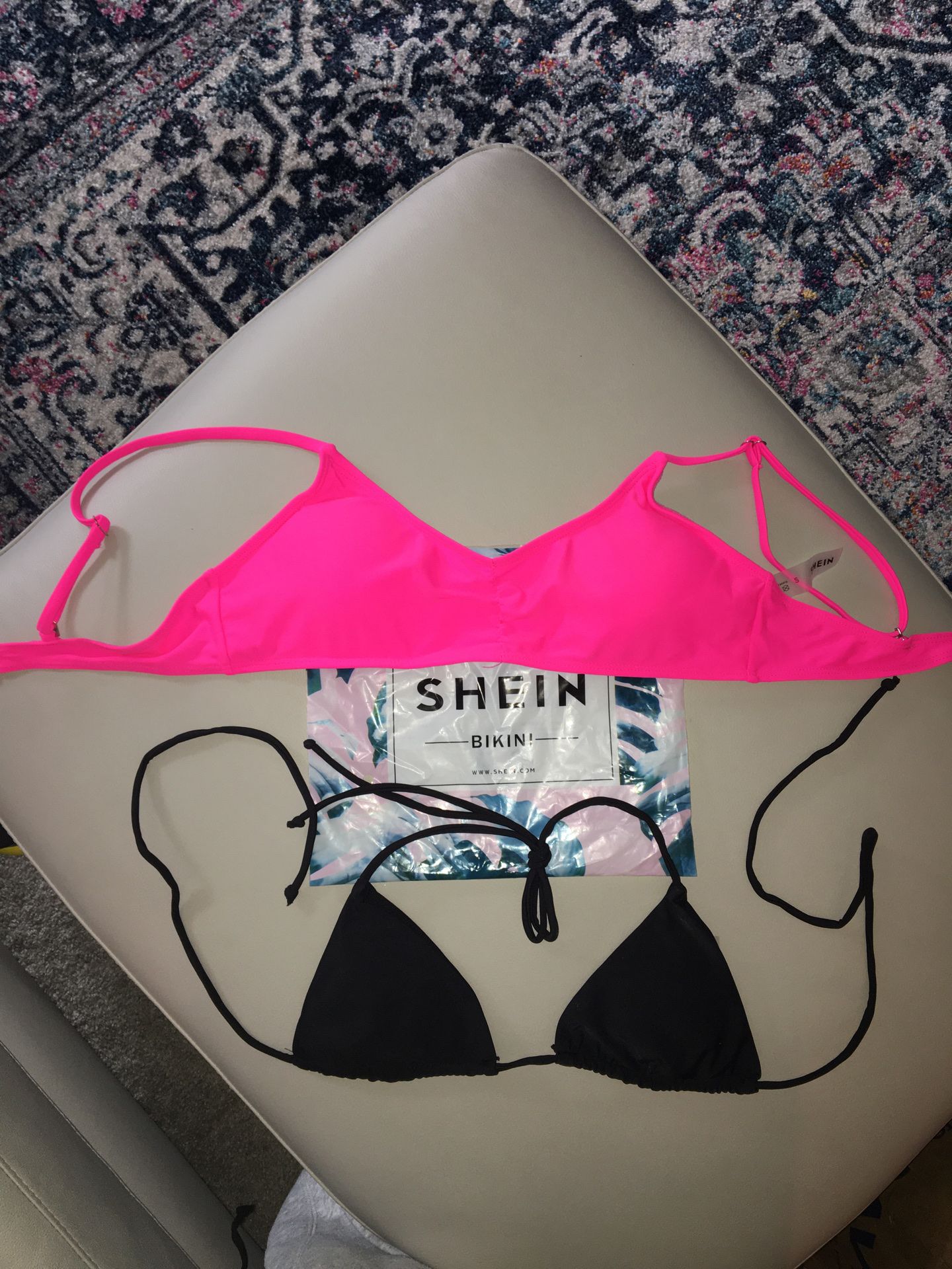 BRAND NEW: SHEIN Bikini Tops - Small